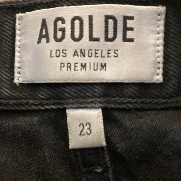 Agolde 90s mid rise boyfriend jeans in audio. - Picture 3 of 9